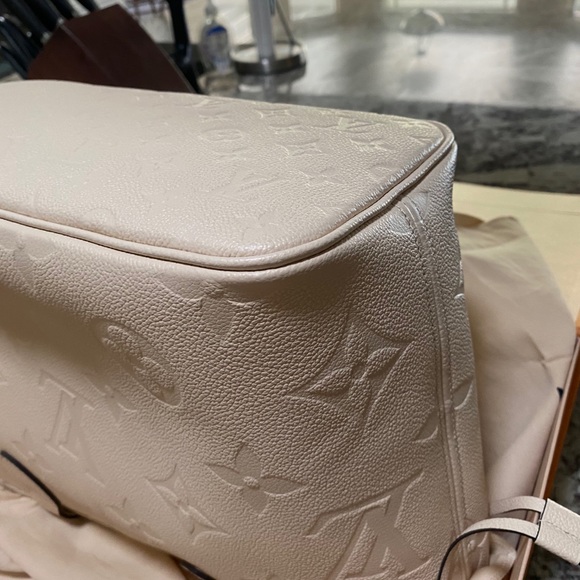 BNWT Empriente Neverfull MM - Picture 10 of 16